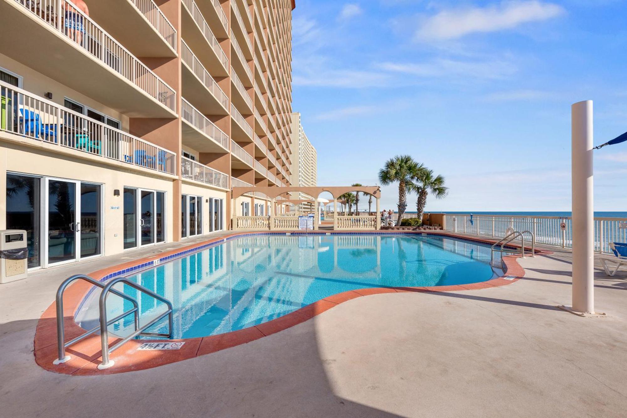 Gulf Front Master Br In Sunrise Beach With Amazing Views! Sleeps 7! Panama City Beach Eksteriør bilde